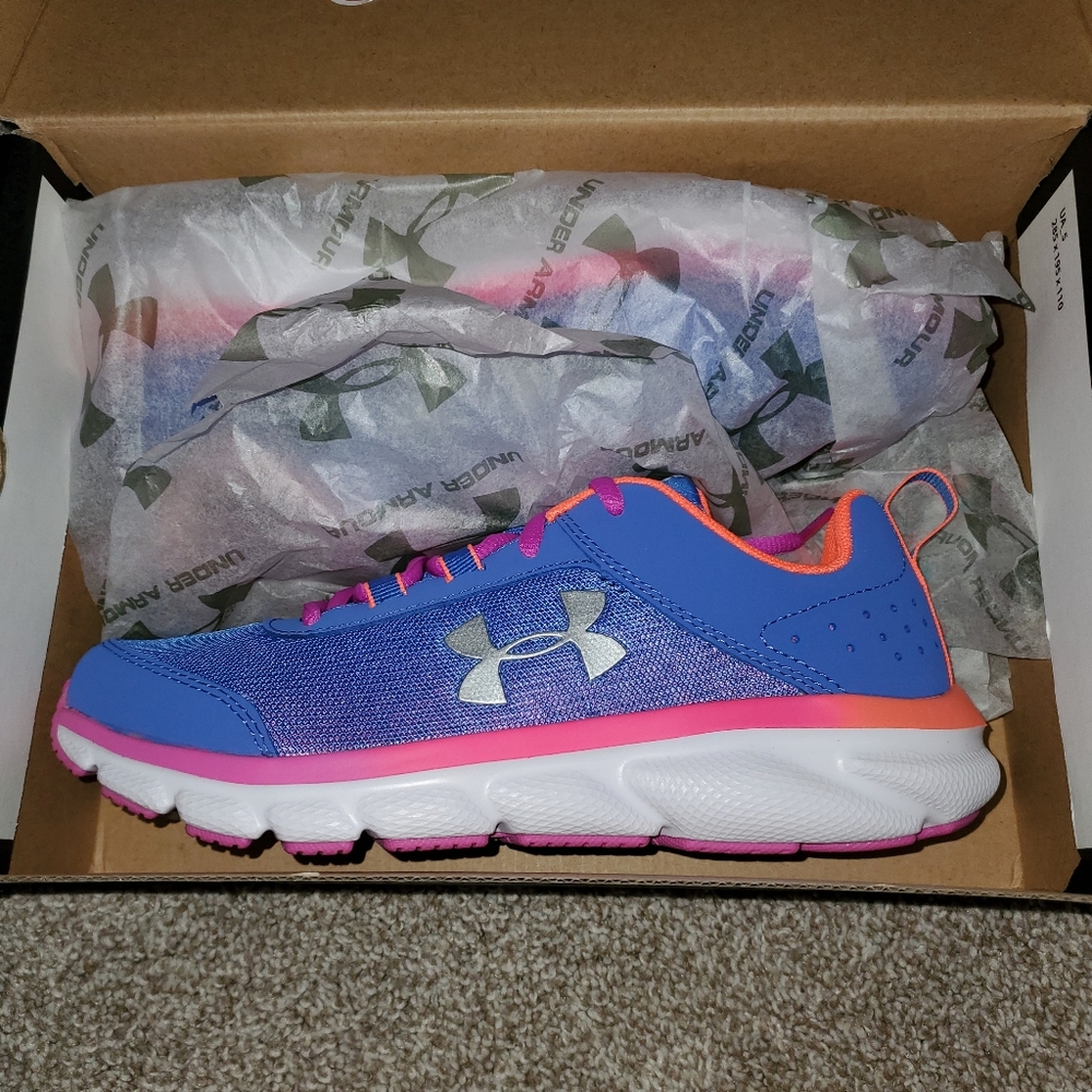 Girls Under Armor Shoes